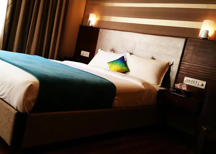 Deluxe King Room